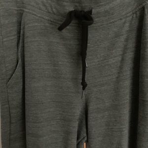 Women’s dark grey leggings/joggers